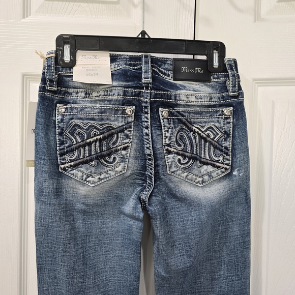 Miss Me Women's Faded Blue Boot Cut Jeans - Picture 4 of 9